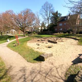 Spielplatz Treibweg – Bild 1