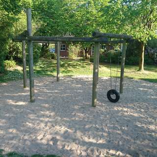 Spielplatz Waldnieler Str. – Bild 3