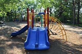 Candy Cane Park Playground – Bild 4