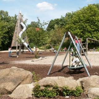 Spielplatz am Pfühlpark – Bild 1