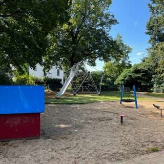 Spielplatz Engerstraße – Bild 1