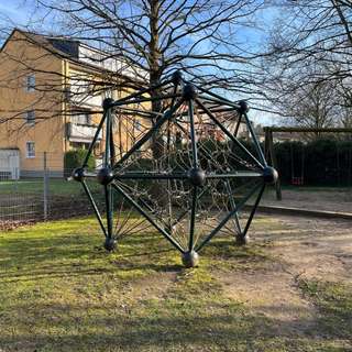 Spielplatz Oppelner Straße – Bild 1