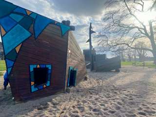 Kinderspielplatz – Bild 1