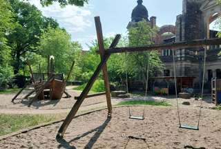 Kinderspielplatz – Bild 2