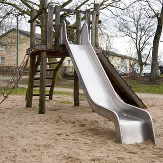 Spielplatz Isergebirgsstraße – Bild 2