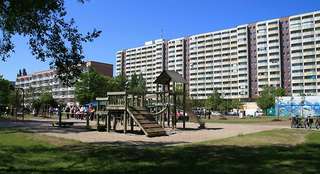 Spielplatz Osloer Straße – Bild 1