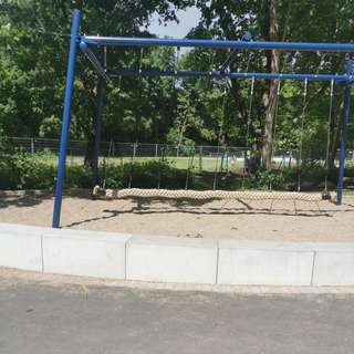 Spielplatz Rotkäppchenweg – Bild 3