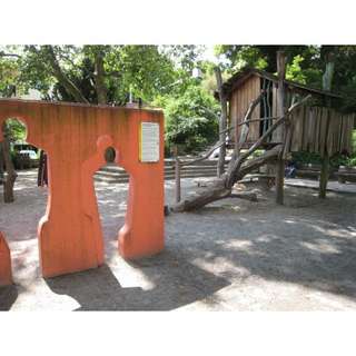 Spielplatz Steinenhausenstraße 47 (Hölderlinplatz) – Bild 4