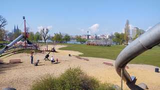 Spielplatz im Rheinpark – Bild 3