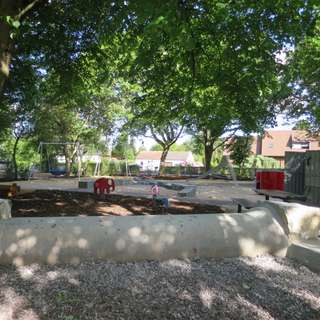 Kinderspielplatz Fungendonk – Bild 1