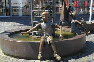 Kinderbrunnen, Rendsburg - Bonifatius Stirnberg (2006) – Bild 3