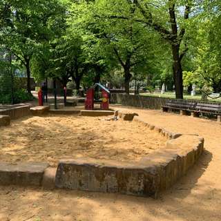 Spielplatz Palastgarten 2 – Bild 1