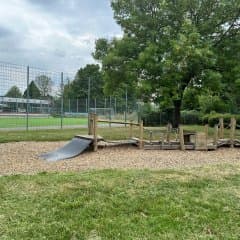 Spielplatz Kurt-Schumacher-Straße – Bild 5