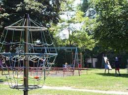 Place de jeux de la Burtignière – Bild 1