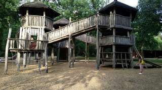 Waldspielpark Heinrich-Kraft-Park – Bild 1