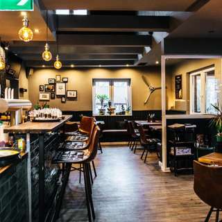 FRAU MILLER - Restaurant & Eventlocation – Bild 1