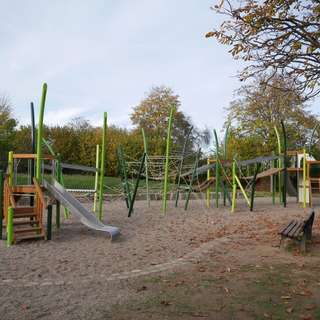 Spielplatz Auf Dem Schellerod – Bild 2