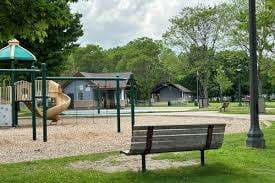 Town Park Playground – Bild 3