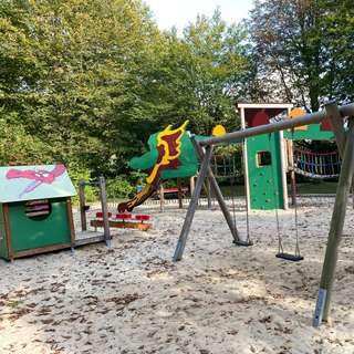 Spielplatz Kiefernweg – Bild 1