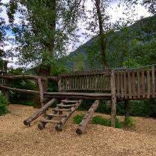 Naturnaher Spielplatz – Bild 1