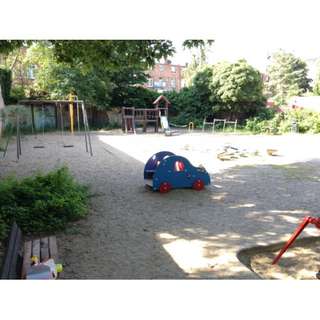 Spielplatz – Bild 2