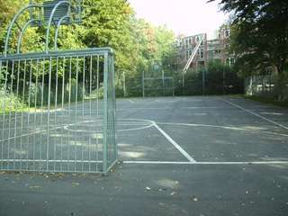 Spiel- und Bolzplatz Wittkampbusch – Bild 6