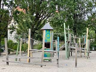 Spielplatz Stresemannplatz – Bild 2