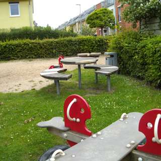 Spielplatz Maria-Montessori-Straße – Bild 2