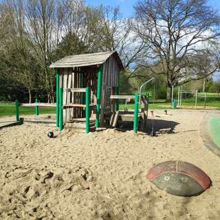 Spielplatz Am Flohbusch – Bild 1
