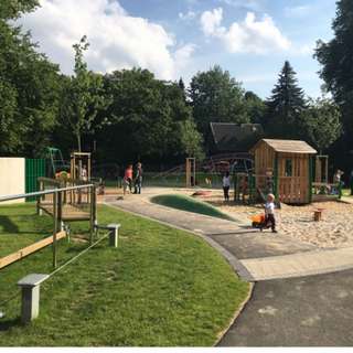 Spielplatz Am Flohbusch – Bild 2