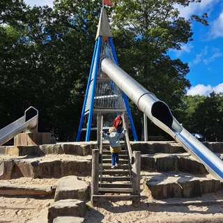 Water Playground Bertaallee – Bild 3