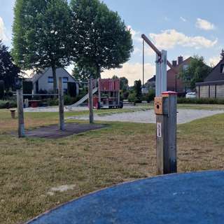 Spielplatz Fritz Reuter Str. – Bild 1