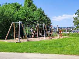 Spielplatz Stadtpark Leonding – Bild 1