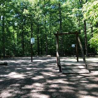 Waldspielplatz – Bild 1