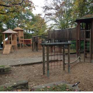 Spielplatz Eiernest – Bild 1