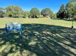Kingsview Park – Bild 1