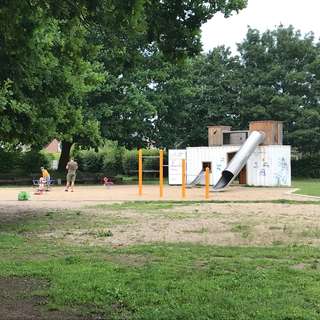 Spielplatz Lorenz-Görtz-Straße – Bild 2