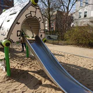 Spielplatz – Bild 2