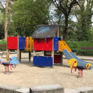 Spielplatz Künettegraben – Bild 1