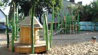 Spielplatz – Bild 3