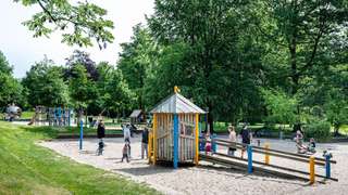 Spiel- und Bolzplatz Oemberg/Saarbrücker Weg – Bild 2