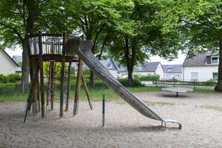 Spielplatz – Bild 2