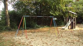 Spielplatz – Bild 2