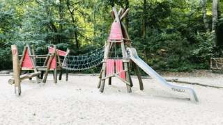 Indianer-Spielplatz im Volkspark Friedrichshain – Bild 2