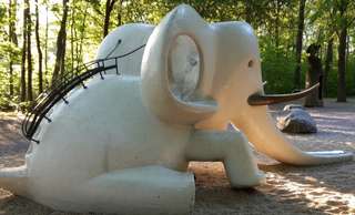 Spielplatz "Louise-Otto-Peters-Platz" – Bild 2