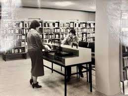 Zweigbibliothek Waldstadt – Bild 2