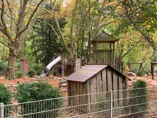 Spielplatz im Jubiläumspark – Bild 1
