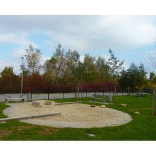 Spiel- und Bolzplatz – Bild 4