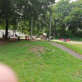 Leibusch Spielplatz – Bild 3