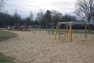 Spielplatz Am Autobahnsee – Bild 2